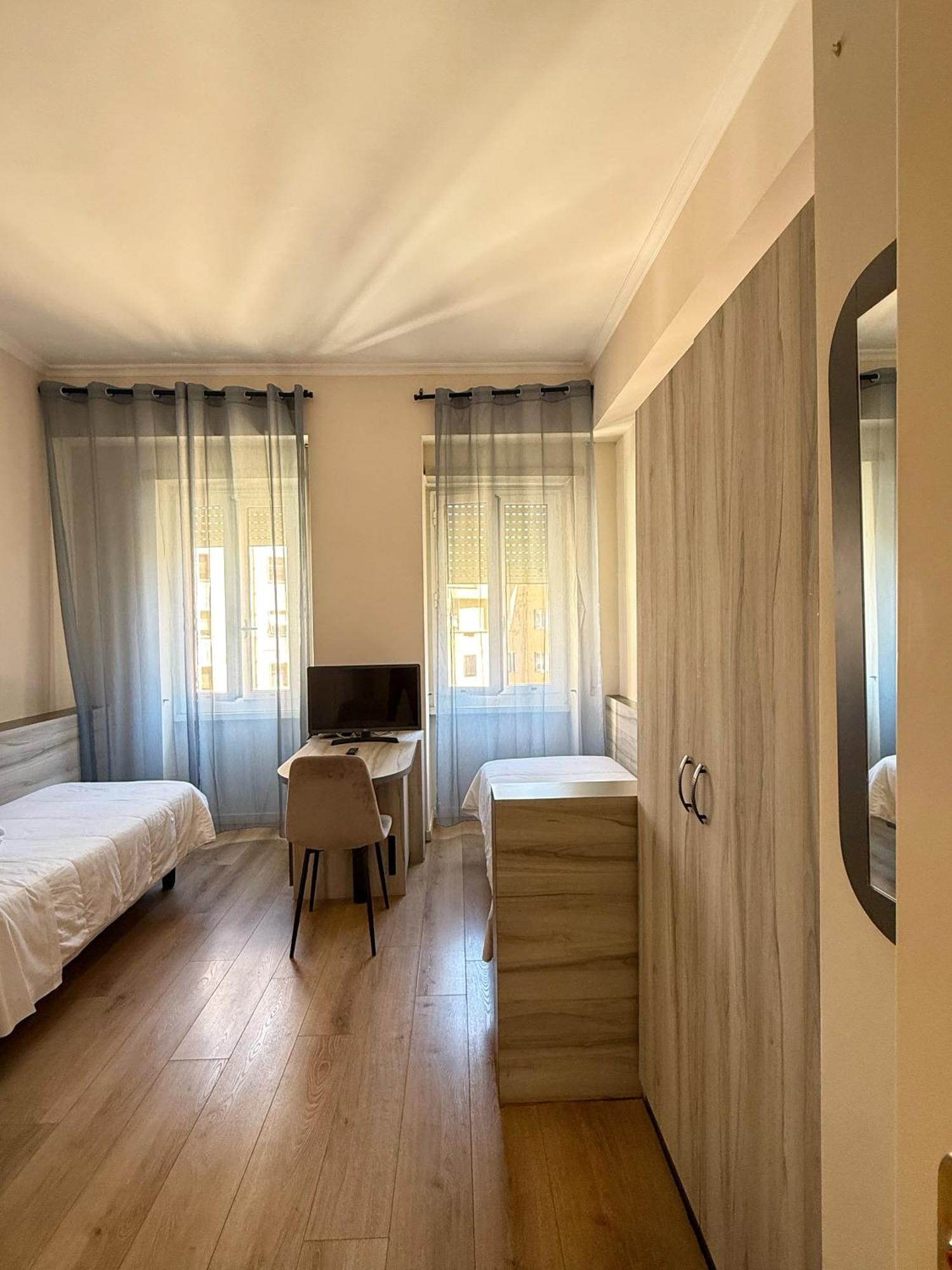 Hotel Laura Roma Esterno foto