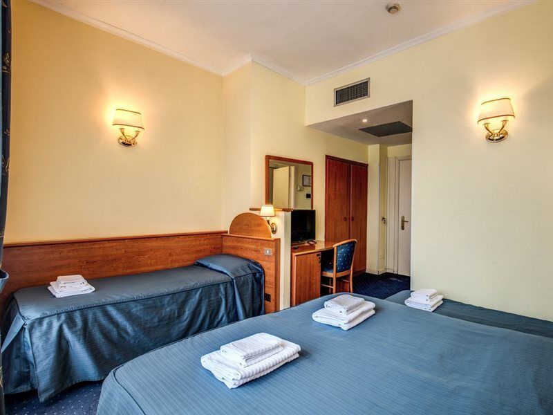 Hotel Laura Roma Esterno foto